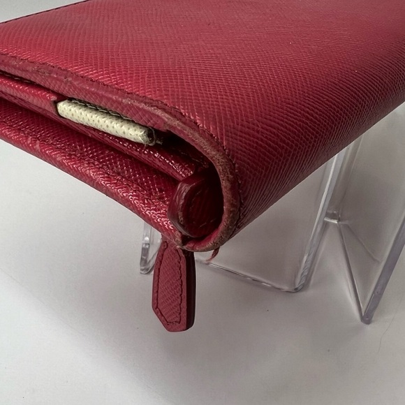 ♥️PRADA RED Saffiano Metal Calfskin Leather Continental/Long Wallet | PRELOVED♥️ - Picture 8 of 16